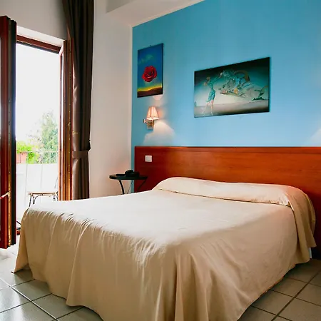 Hotell Nido