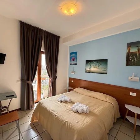 Nido Hotell 3*